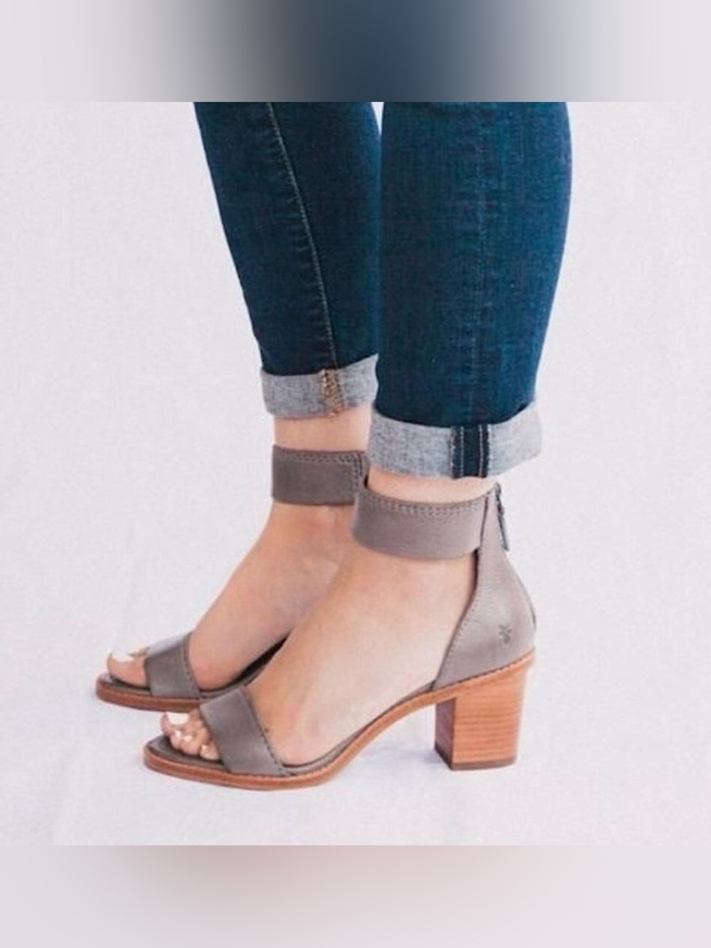 Frye Brielle Gray Leather Back Zip Ankle Strap Block Heel Sandals 8.5